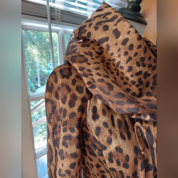 St.JOHN Leopard Jacket Coat - Picture 9 of 11